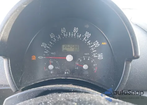 2000 Volkswagen New Beetle Gls from USA, damaged, VIN 3VWCA21C1YM447053